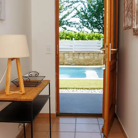 Maison De Charme&piscine - Vignoble Bordelais Hébergement de vacances *